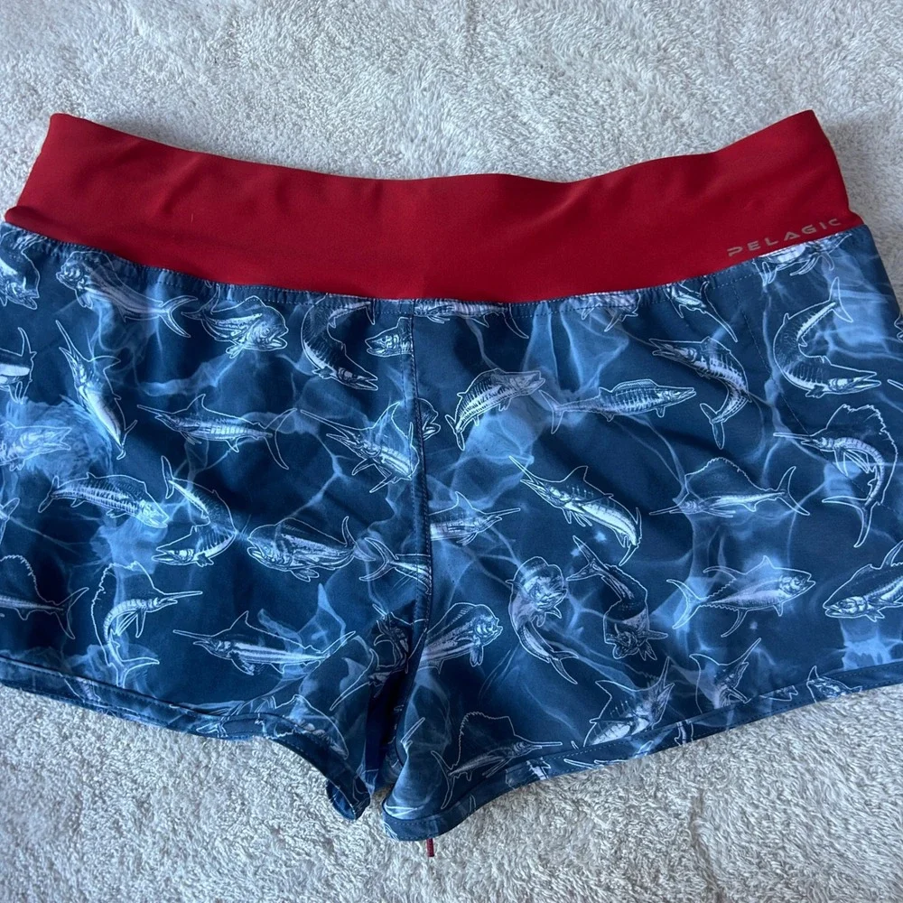 Pelagic Bali Active Shorts Oceanflex Size Medium Fish Print Hydro-Repel Red